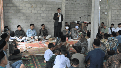 Gubernur beri sambutan saat peresmian masjid. (Biro Adpim)