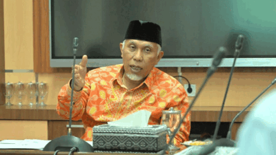 Gubernur Mahyeldi Ansharullah
