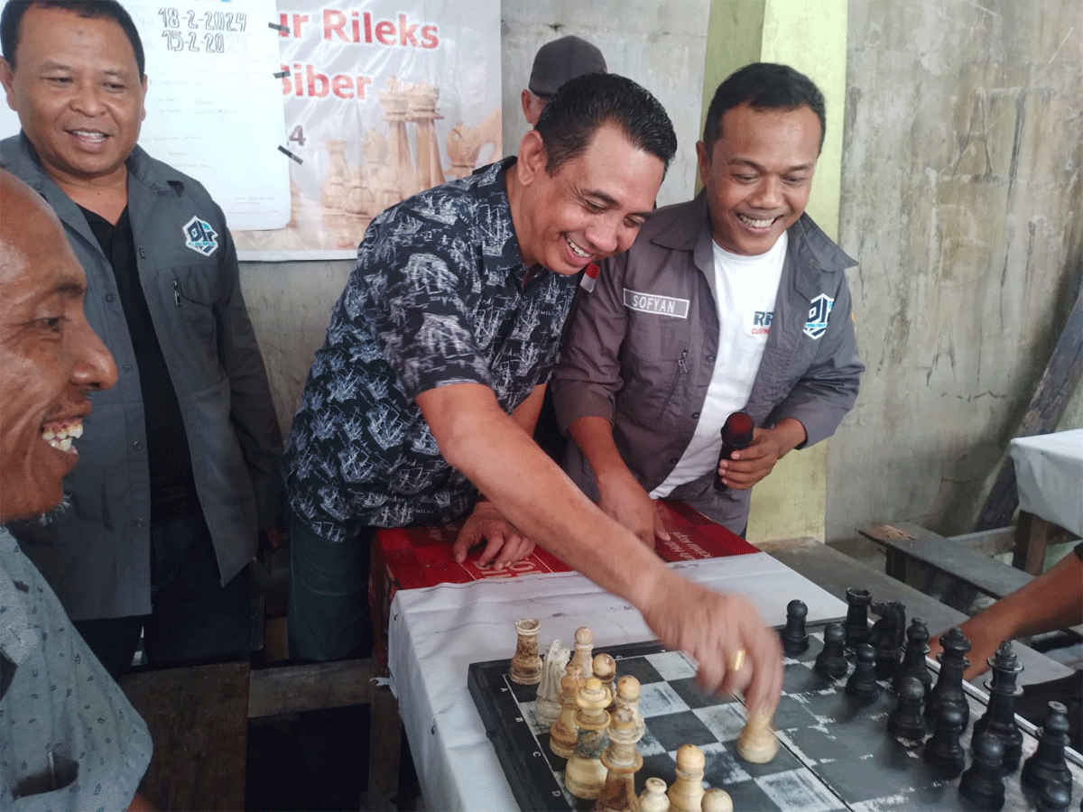 Pembukaan kejuaraan catur