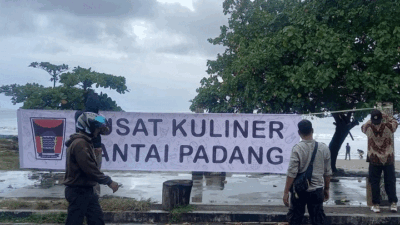 Lokasi pusat pasar kuliner di Pantai Padang. (haluan)