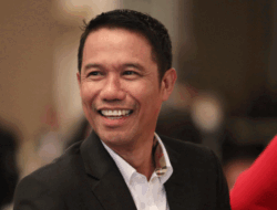 Luar Biasa, Dokter Gadungan Ternyata Pernah Bergabung dengan Timnas Indonesia 12 Luar Biasa, Dokter Gadungan Ternyata Pernah Bergabung dengan Timnas Indonesia