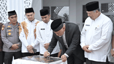 Gubernur Mahyeldi resmikan bangunan baru Masjid Besar Syura Pandan Kota Solok