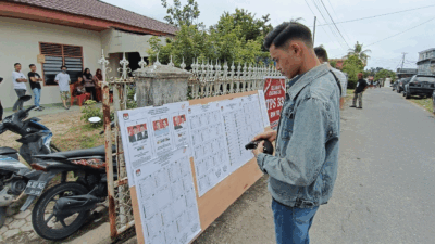 Warga Pekanbaru datangi TPS. (riau.go.id)