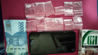 Barang bukti yang diamankan polisi