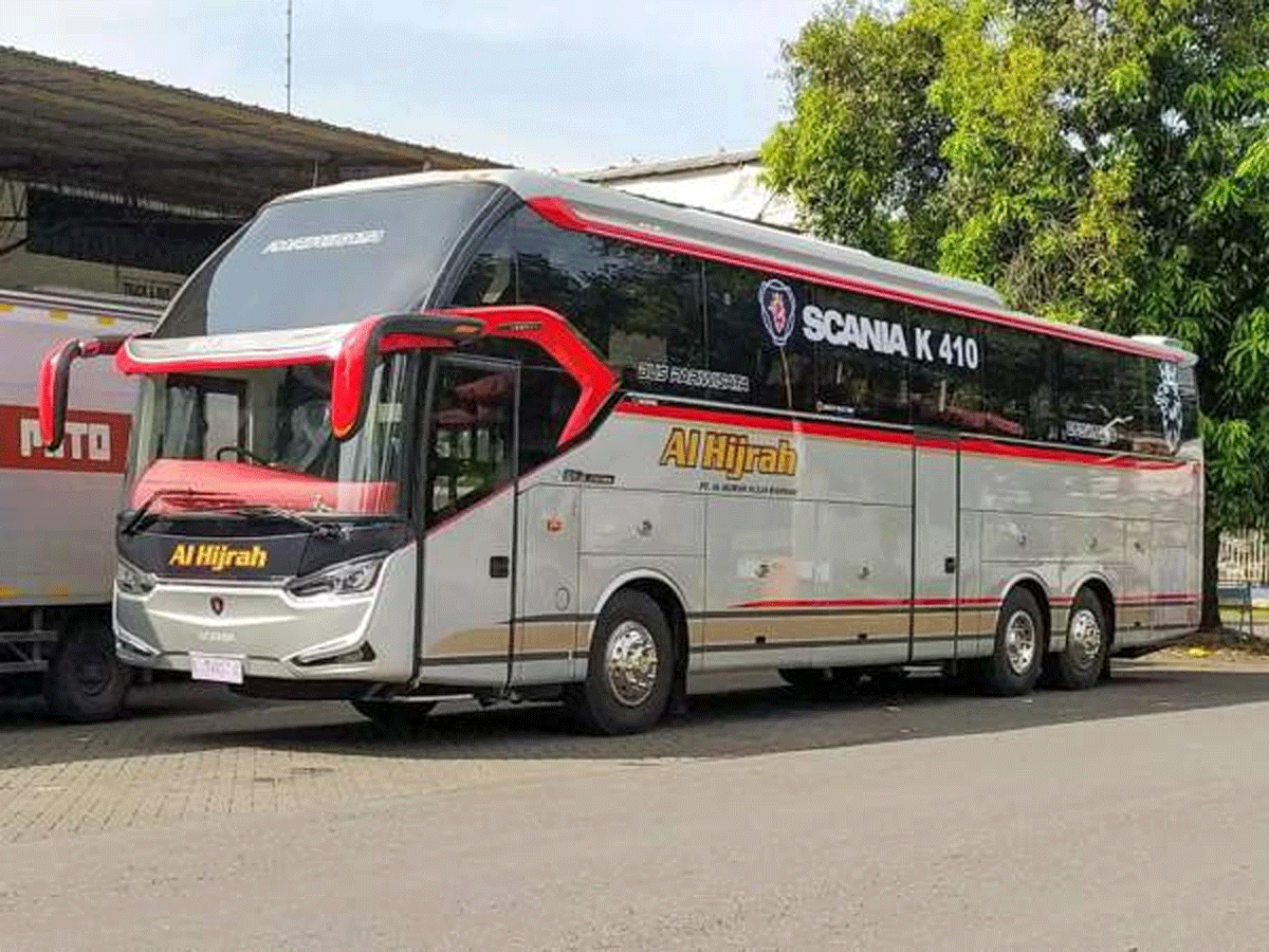 Salah satu unit PO Al Hijrah.