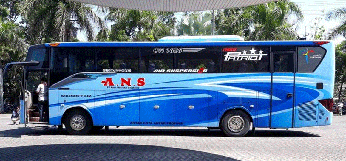 Bus ANS yang melayani Sumbar-Jabodetabek. (kompas.com)