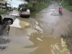 Jalan Provinsi dari Moawo Menuju Nias Utara Rusak Parah, Warga Minta Segera Diperbaiki, Malu Bila Dibiarkan