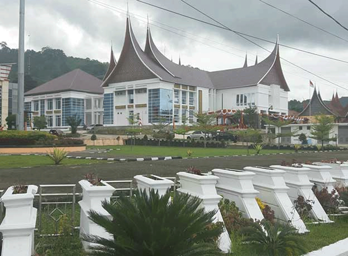 Kantor Bupati Solok di Arosuka