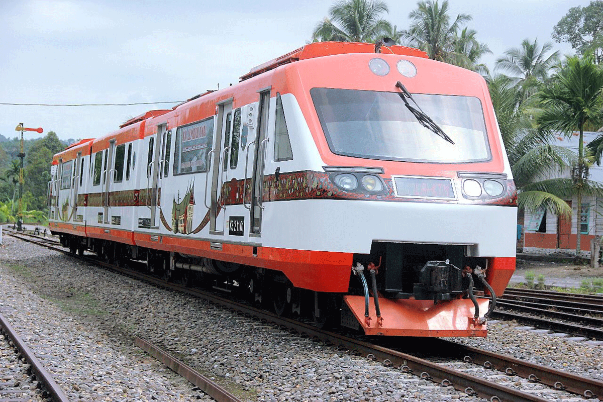 Kereta api yang beroperasi di Sumbar