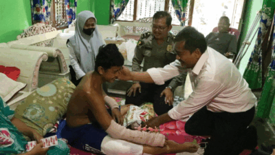 Polisi berikan trauma healing pada korban curas.
