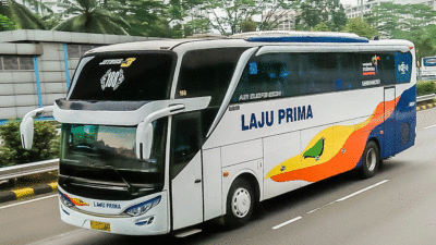 Salah satu armada PO Laju Prima. (flickr)