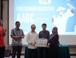 Mantap, Alumni Andalas Golf Club Beri Beasiswa Rp150 Juta ke Mahasiswa Unand