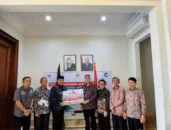 Masyarakat Kota Solok Bantu Perjuangan Rakyat Palestina, Rp415 Juta Diantar ke Kedutaan Besar