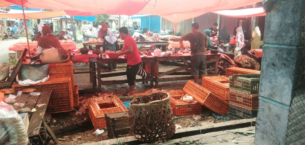 Pasar tradisional di Dharmasraya