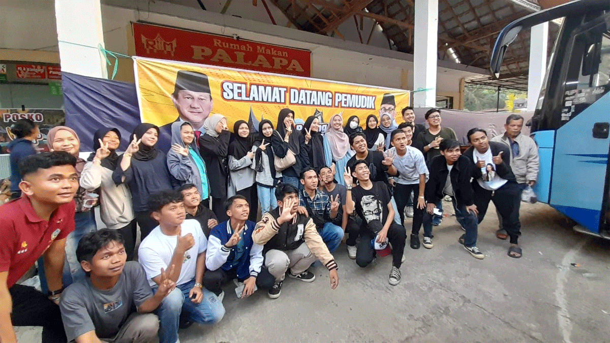 Rombonngan mudik gratis yang diadakan IKM sampai di Dharmasraya