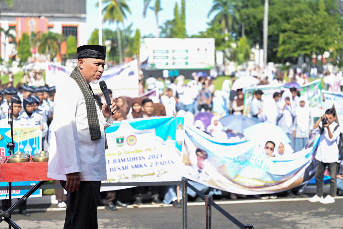 Gubernur Mahyeldi canangkan pesantren Ramadan di Padang. (biro adpim)