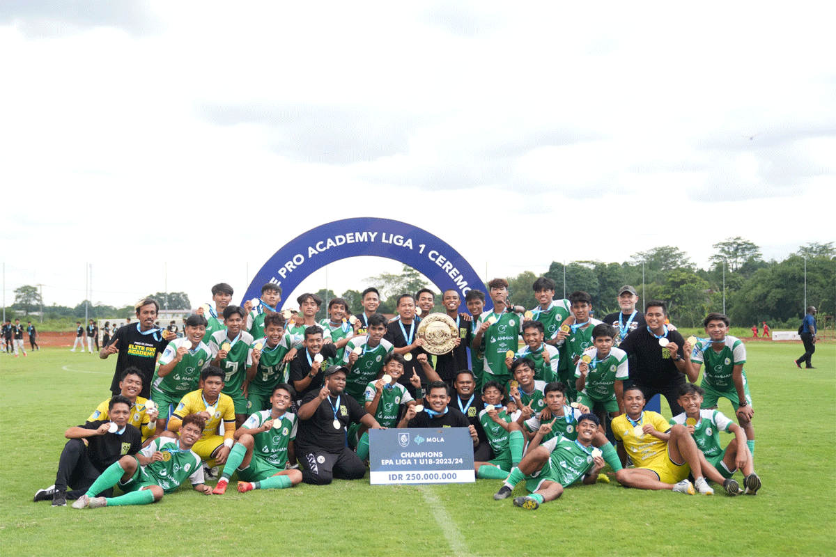 Pemain PSS Slemen rayakan gelar juara. (pssi)