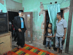 Gubernur Mahyeldi Singgah Sahur di Padang Pariaman, Tak Ada yang Marah-marah, Sepertinya Gubernur Ingin Beri Kejutan, Makanya Tak Ada Koordinasi 12 Gubernur Mahyeldi Singgah Sahur di Padang Pariaman, Tak Ada yang Marah-marah, Sepertinya Gubernur Ingin Beri Kejutan, Makanya Tak Ada Koordinasi