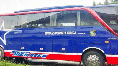 Armada bus Bintang Permata Bunda. (Ridwan Nurman)