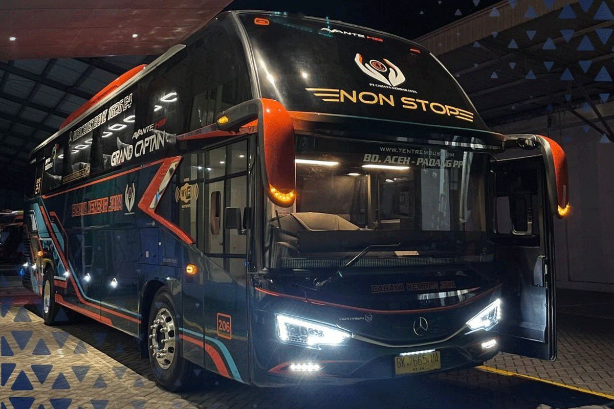Salah satu armada bus Cahaya Kembar Jaya. (Instagram Tentrem)