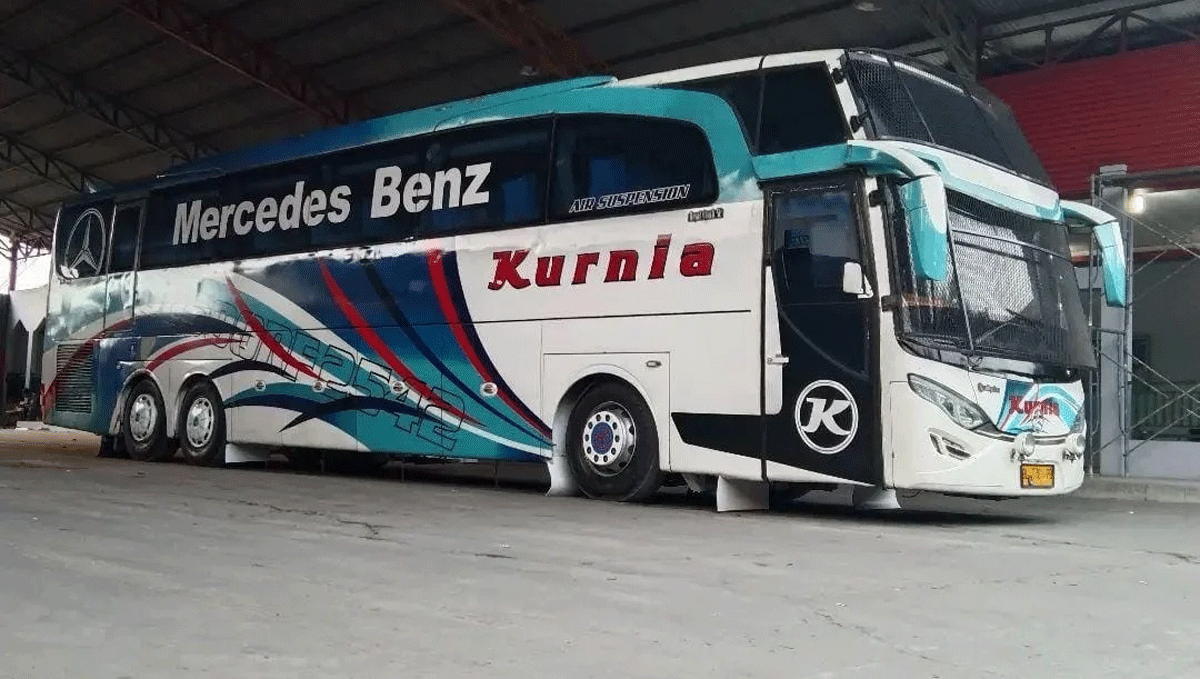 Salah satu armada PO Kurnia