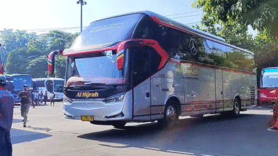 Pemudik Penuhi Terminal, Masih Adakah Tiket ke Padang dari Kampung Rambutan?