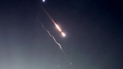 Serangan drone Iran yang diarahkan ke Israel. (cnnindonesia)