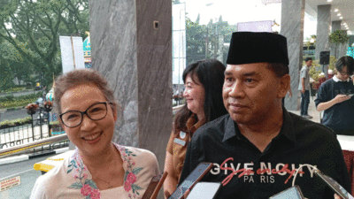 Pemberian keterangan pers pada wartawan