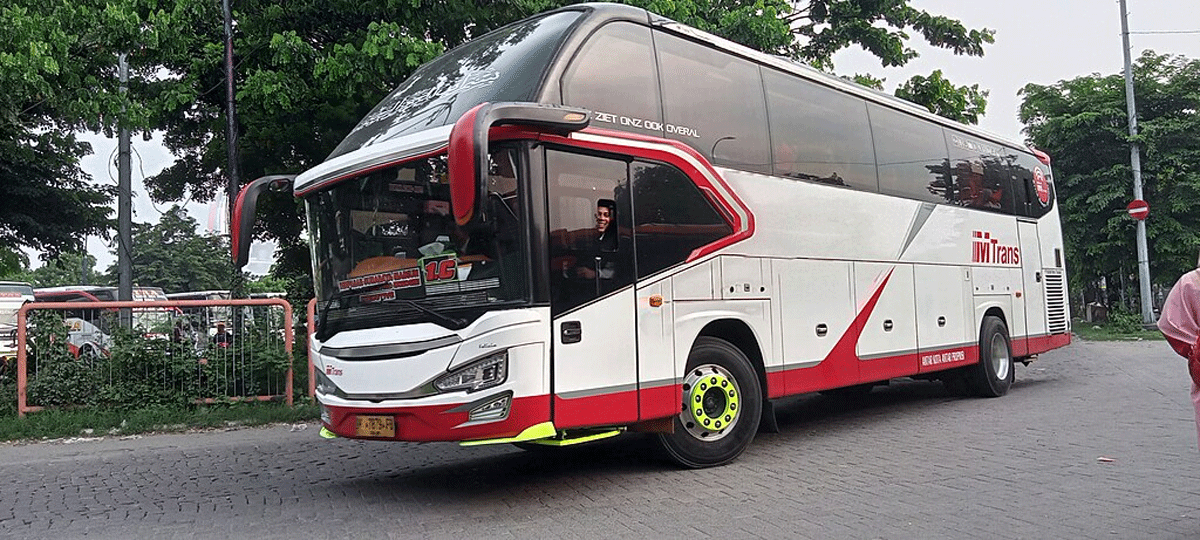 Salah satu armada MTrans.