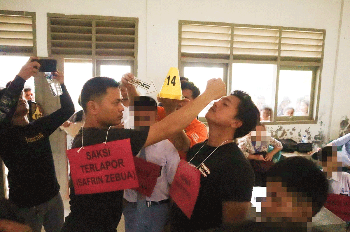 Reka ulang kasus penganiyaan yang dialami seorang siswa SMK