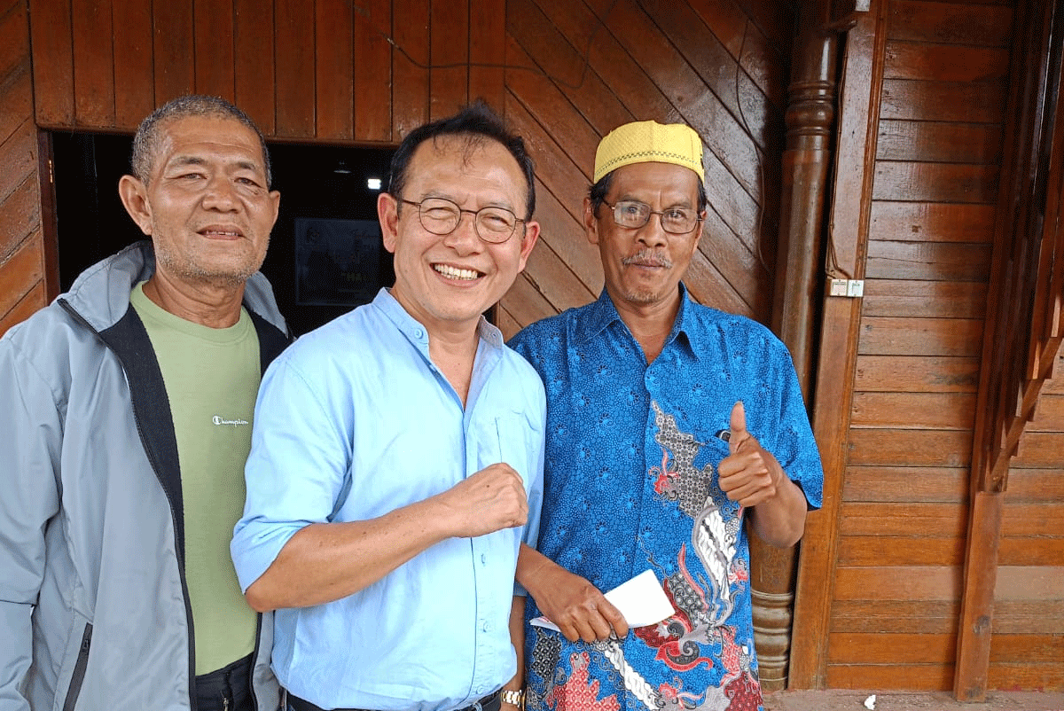 Foto bersama di sela reuni Kabua Saiyo