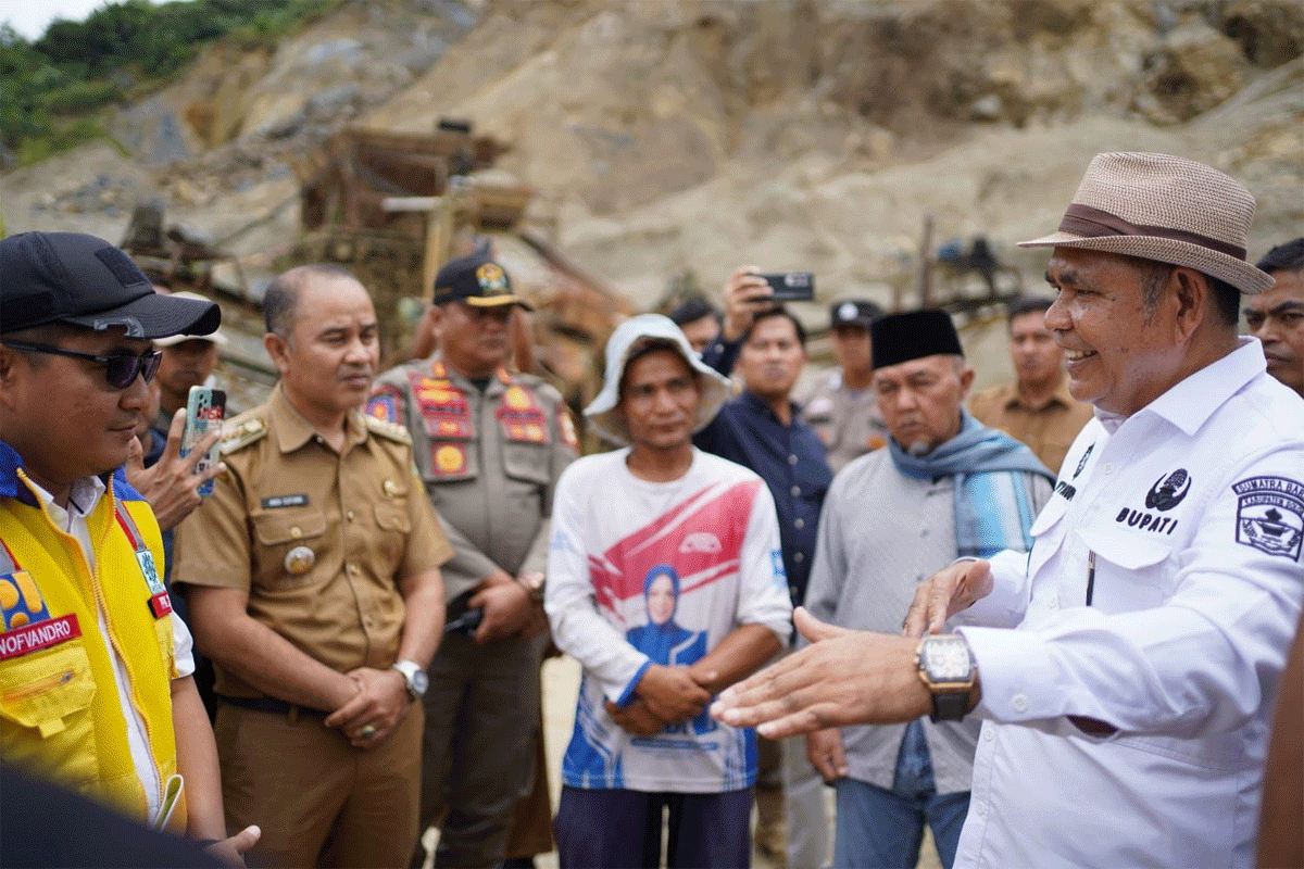 Bupati Solok tinjau tambang galian C di Aie Dingin