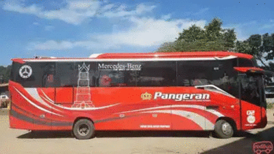 Armada Bus Pangeran