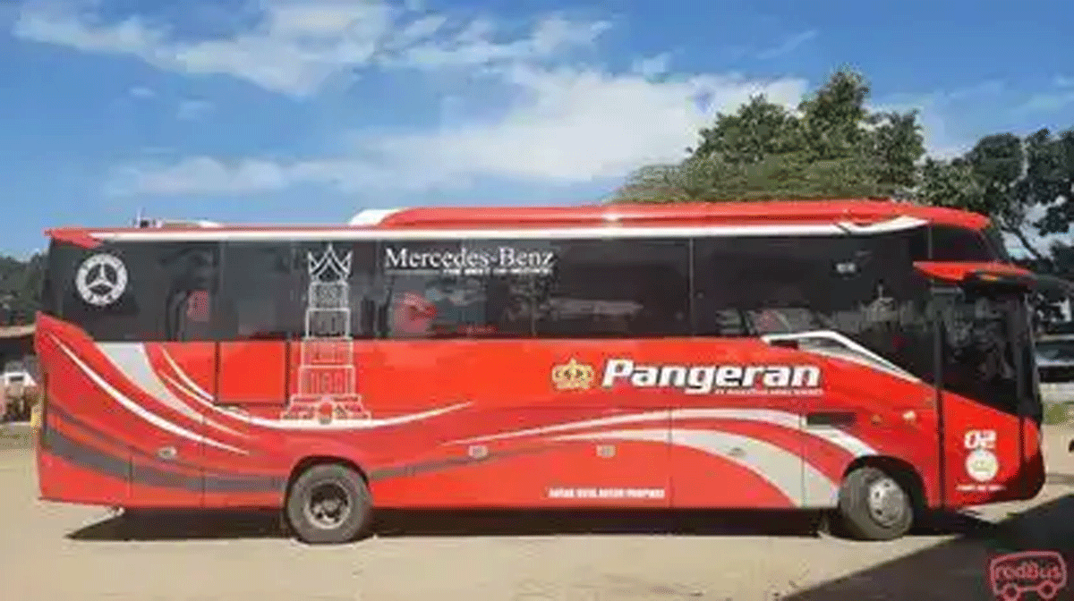 Armada Bus Pangeran