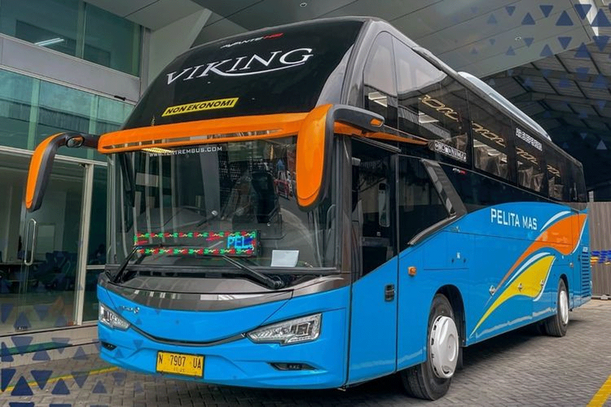 Bus baru PO Pelita Mas (Instagram @tentrembusofficial)