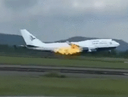 Mesin Pesawat Terbakar, Kementerian Agama Tegur Keras Garuda Indonesia, 450 Jemaah Calon Haji Akhirnya Selamat