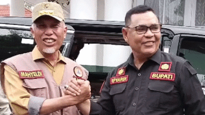 Sejuk, Mahyeldi dan Epyardi Salam Kompak, Full Senyum, Tak Ada Ketegangan