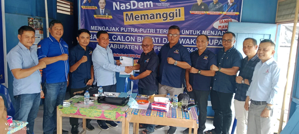 Alinuru Laoli daftar di Partai NasDem Nias sebagai bakal calon bupati atau wakil bupati Nias.