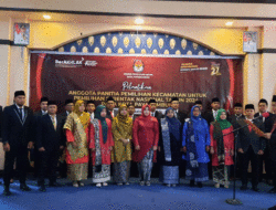 Hadapi Pilkada, 25 Panitia Pemilihan Kecamatan di Payakumbuh Dilantik