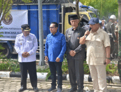 Prabowo Salurkan Ribuan Paket Sembako dan Obat-obatan bagi Korban Bencana di Sumbar 11 Prabowo Salurkan Ribuan Paket Sembako dan Obat-obatan bagi Korban Bencana di Sumbar