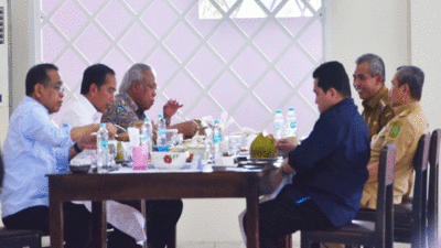 Berkunjung ke Kampar, Presiden Jokowi Mampir Lagi di Rumah Makan Pak Abbas