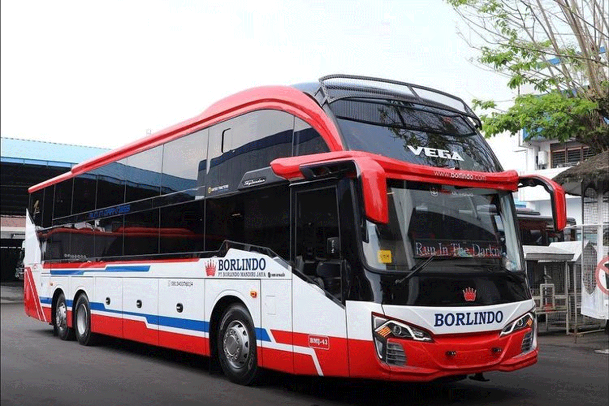 Bus baru Borlindo yang segera mengaspal. (Instagram @newarmada.official)
