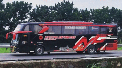 Salah satu armada bus Sindoro Satriamas