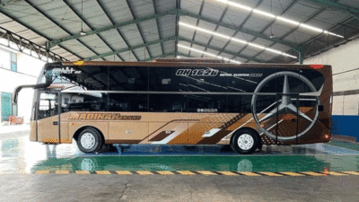 Bus baru PO Madinah Trans (Instagram @marcellehari)