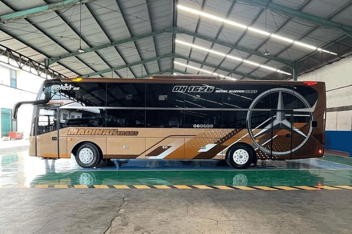 Bus baru PO Madinah Trans (Instagram @marcellehari)