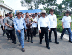 Menteri Pertanian Kunjungi Peternakan Terintegrasi di Balaraja 11 Menteri Pertanian Kunjungi Peternakan Terintegrasi di Balaraja