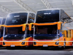 Warga Jawa Timur Makin Banyak Pilihan, Bus 27 Trans Tambah Dua Armada Double Decker, Gunakan Sasis Volvo 12 Warga Jawa Timur Makin Banyak Pilihan, Bus 27 Trans Tambah Dua Armada Double Decker, Gunakan Sasis Volvo