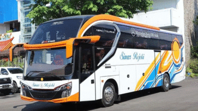 Bus baru milik PO Sinar Rejeki. (instagram @newarmada.official)