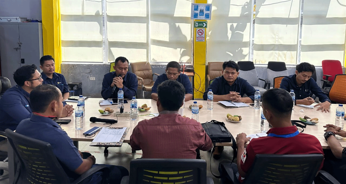Dewan Pimpinan Cabang Pemuda Peduli Nias Gunungsitoli audiensi dengan manager PLN UP3 Nias. Pertemuan itu bahas isu krusial pemindahan PLTG 25 MW ke Sulawesi