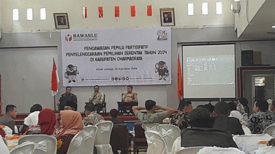 Bawaslu Dharmasraya adakan sosialisasi pengawasan pilkada di Hotel Umega.